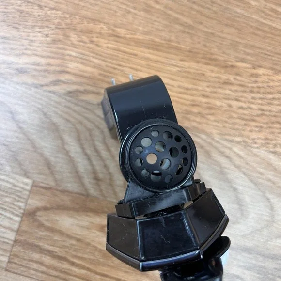 Wallflowers Halloween Skeleton Coffin Light up Plug-in Diffuser‎ Black - Picture 4 of 6